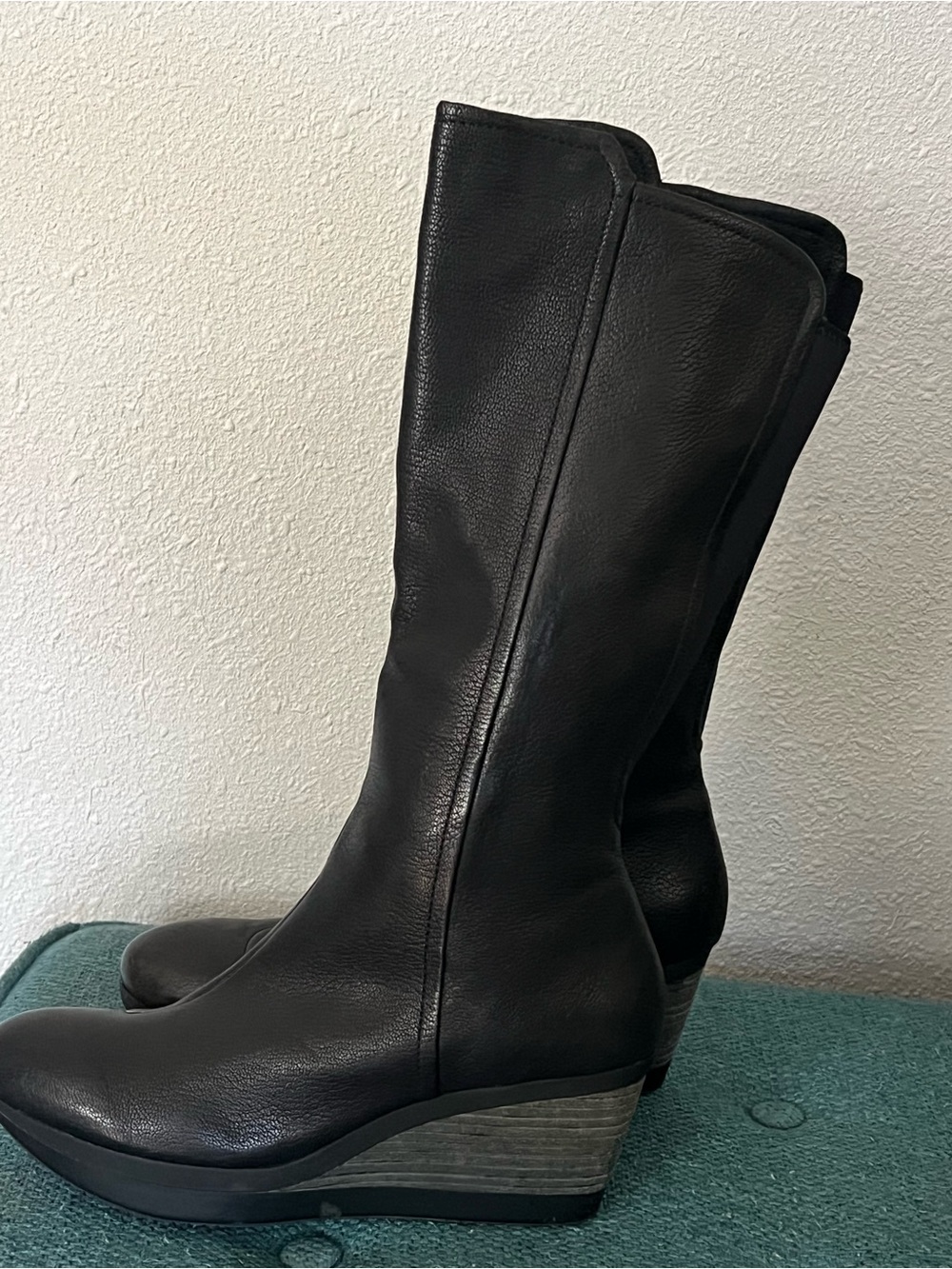 Tsubo Black Leather Wedge Knee-High Boots